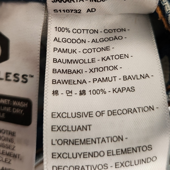 LEVIS 501 Medium Blue Wash Distressed Button Fly Cotton Denim Jean Shorts 26 - Picture 7 of 7